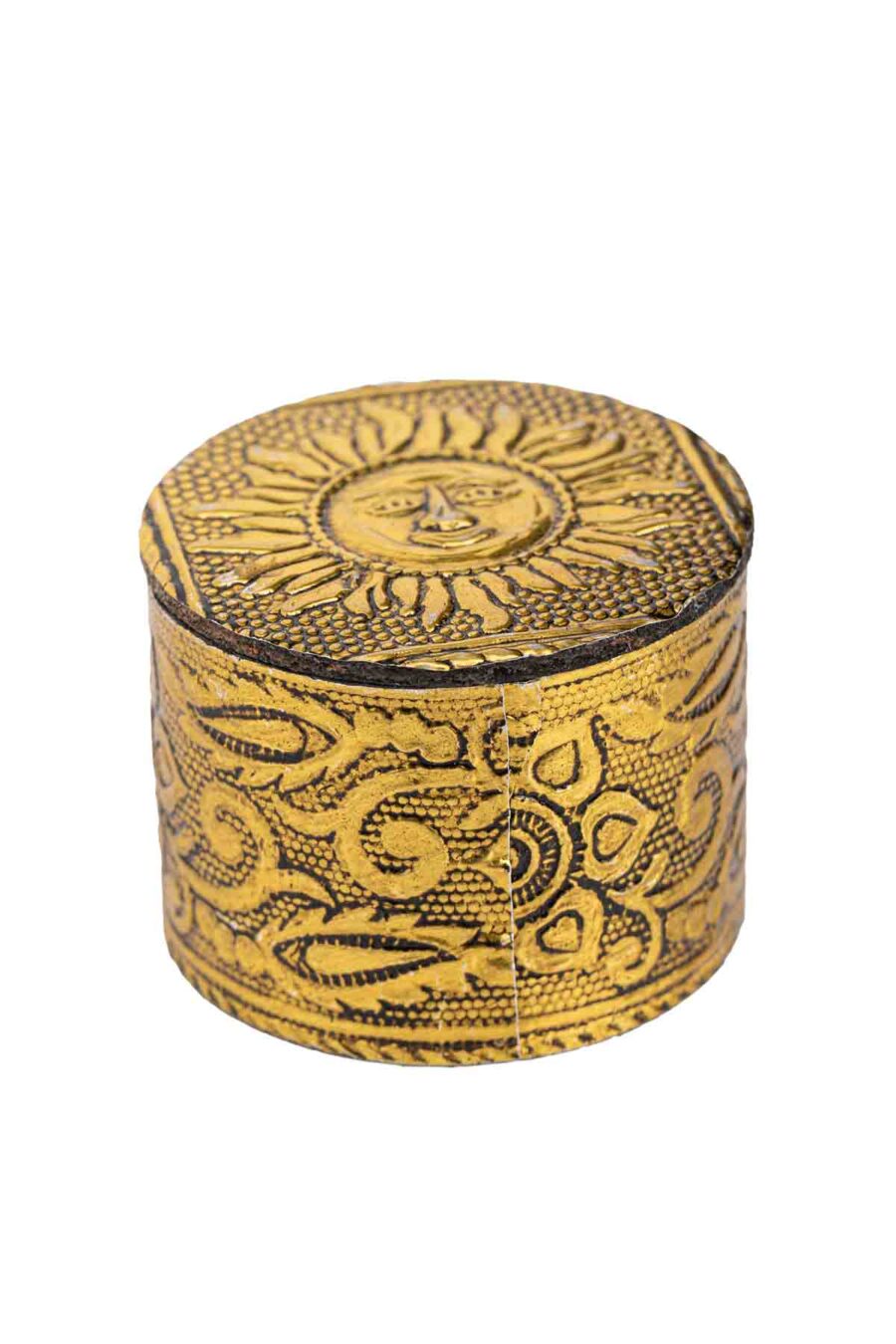 CAJA DE MADERA Y METAL DECORADA A MANO 5CM X5CM X4,2CM