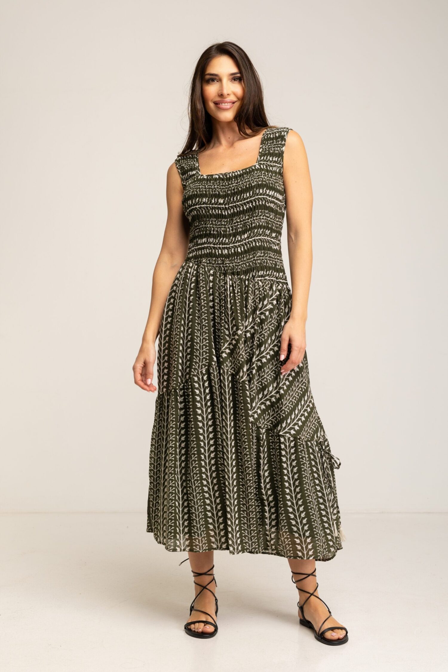 VESTIDO ESTAMPADO CORTES PATCHWORK