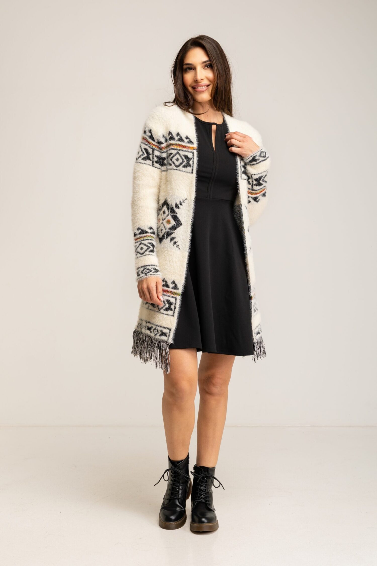 CHAQUETA ABIERTA CON BANDAS DE YACAR