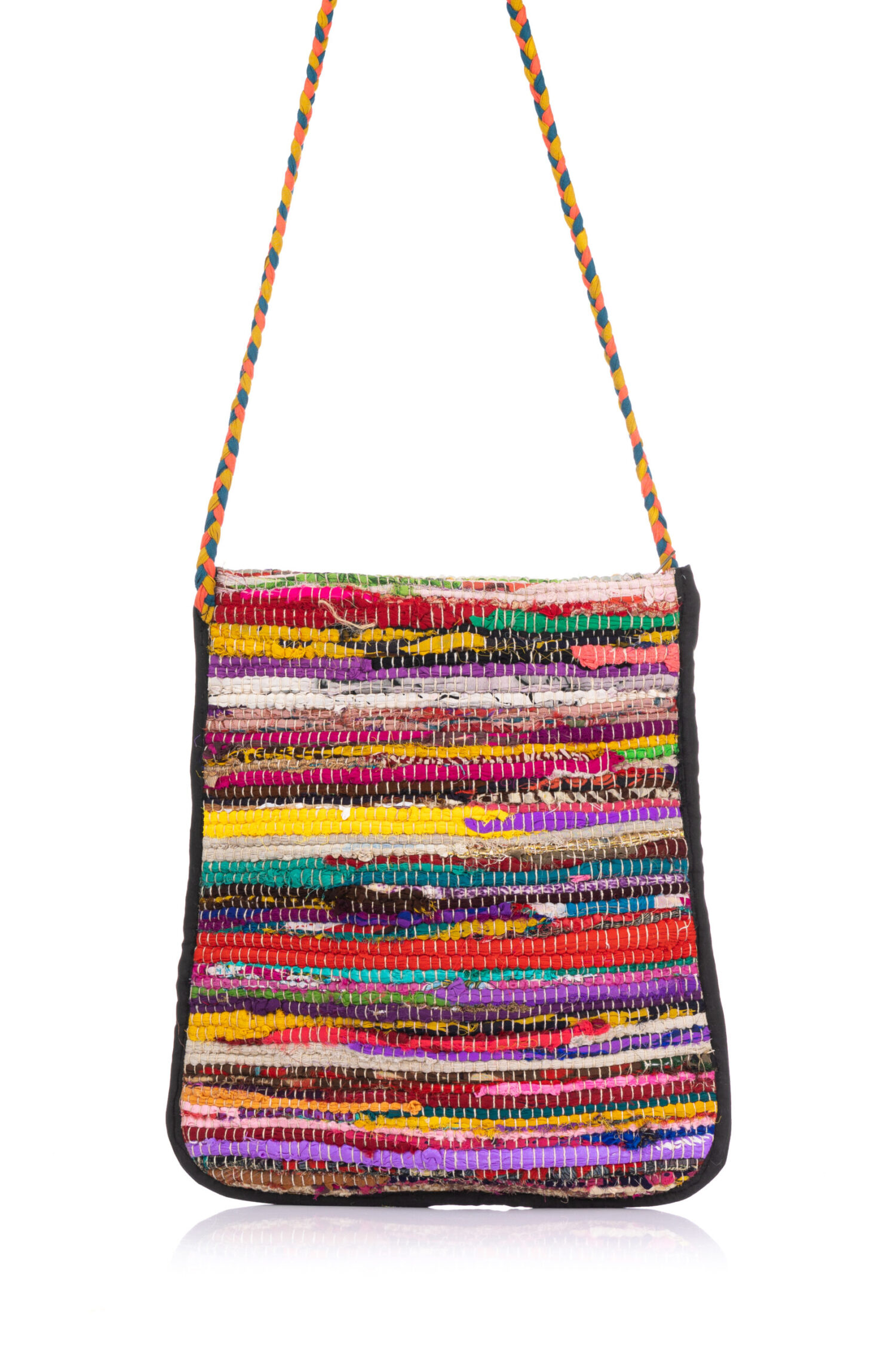 BOLSO ARTESANAL DE TEJIDO EN COLORES MUY ALEGRES