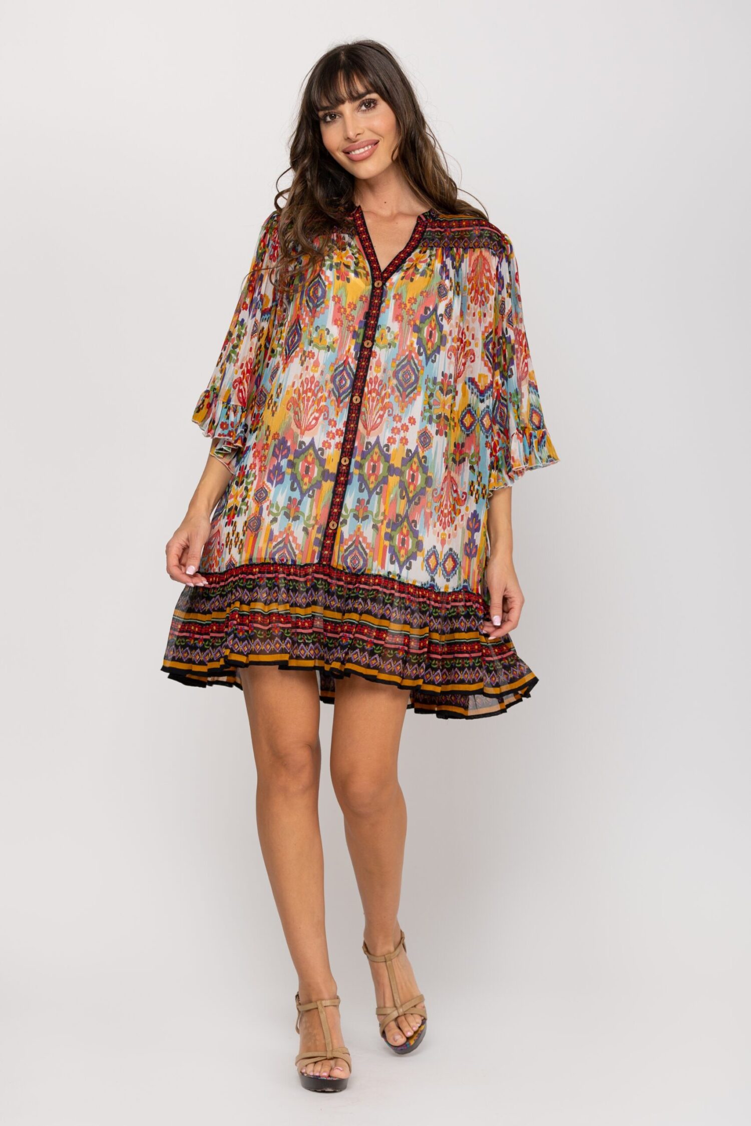 VESTIDO ABOTONADO  DOS ESTAMPADOS MUY VAPOROSO CUELLO MAO TERMINADO EN PICO