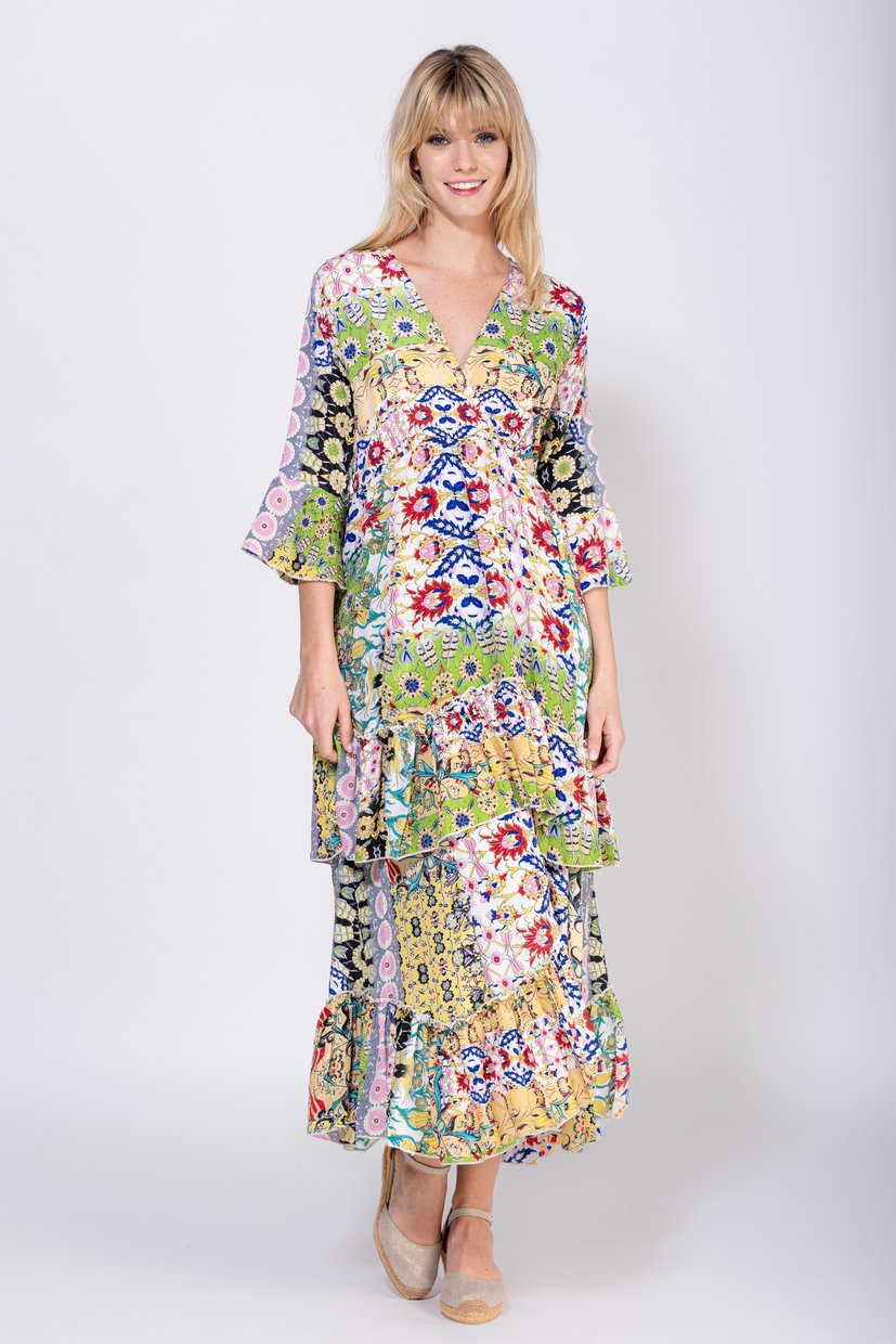 VESTIDO LARGO ESTAMPADO CUELLO EN V MANGA FRANCESA TERMINADA EN VOLANTE